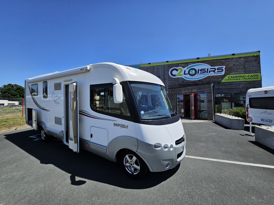 camping car RAPIDO LE RANDONNEUR 9092DF modèle 2012